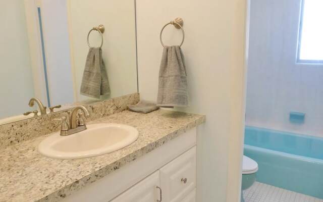 843 Buttonwood Court