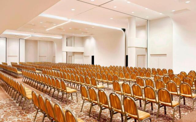 Sheraton Milan Malpensa Airport Hotel & Conference Center