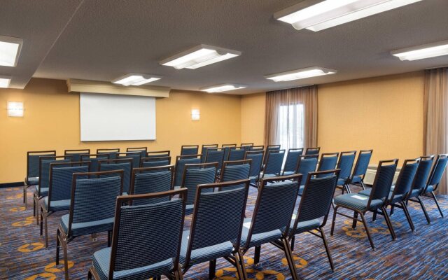 Courtyard by Marriott Tucson Airport