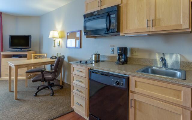 Candlewood Suites Minot by IHG