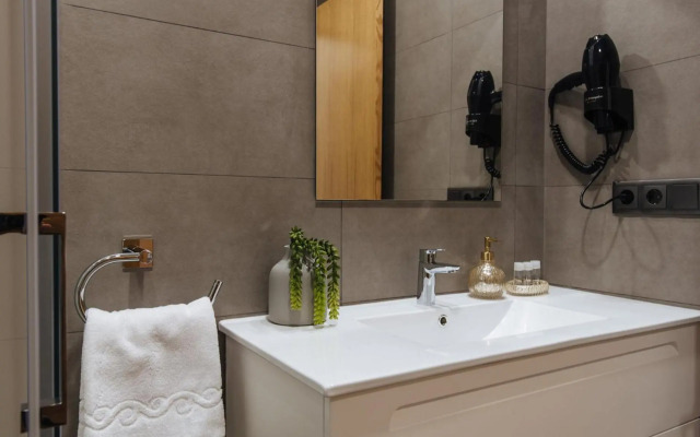 Guadalupe 15 by Magno Apartments