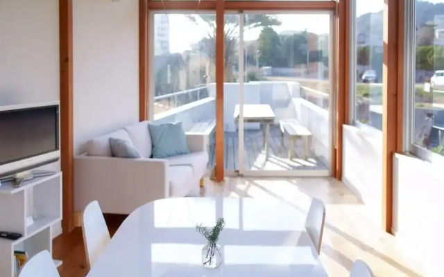 Vacation House & Studio LE PHARE SHIRAHAMA