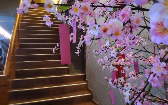 Naluwan Spring Resort Hotel