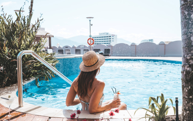 Pullman Cairns International