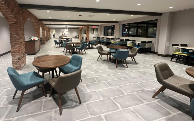 Clarion Hotel Rock Springs - Green River