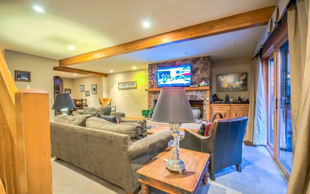 Waterford by Retreatia