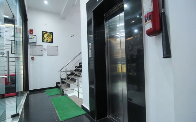 OYO 9242 Le-Leisure Hotel