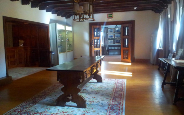 Parador De Gredos
