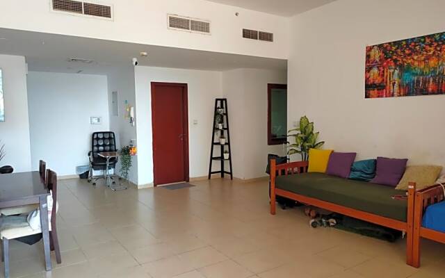 Bombay Backpackers DXB - Adults Only