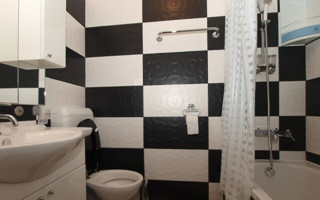Apartment 949