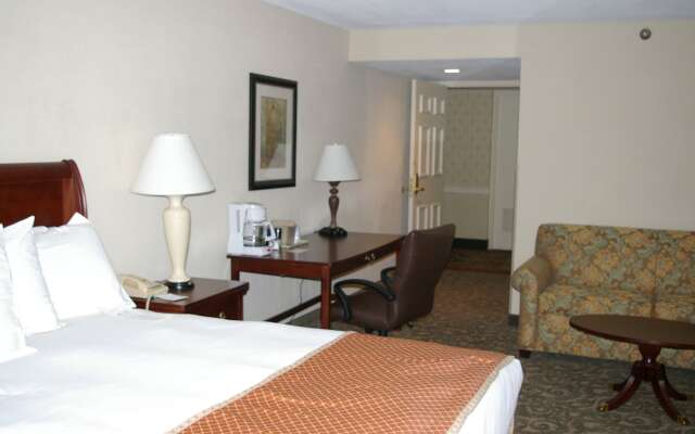 Sturbridge Host Hotel & Conference Center