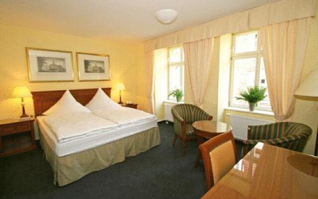 deckerts Hotel am Katharinenstift