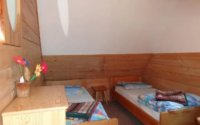 Camping Harenda Pokoje Goscinne I Domki