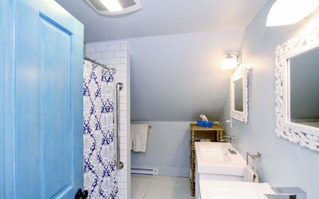 265 Main Street House