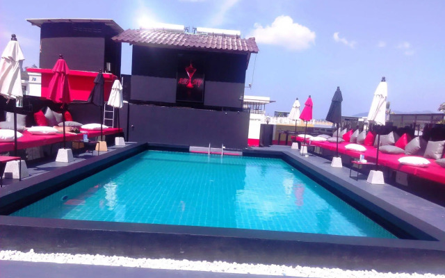Sharaya Patong Hotel