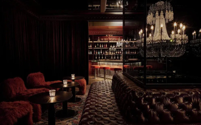 Kimpton Qiantan Shanghai by IHG