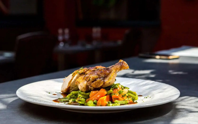 Hôtel Le Donjon - Coeur de la Cité Médiévale