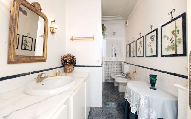 Imperial Negresco - 5 Stars Holiday House