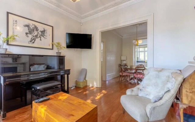 Stunning 3 Bedroom Home in Islington