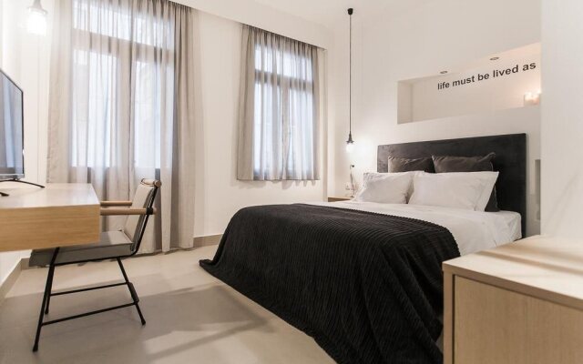 Monk Monastiraki Suites