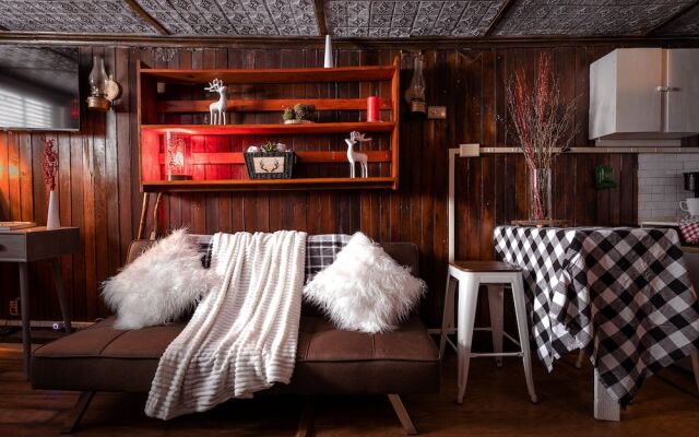 Ski-in/ski-out Miners Cabin