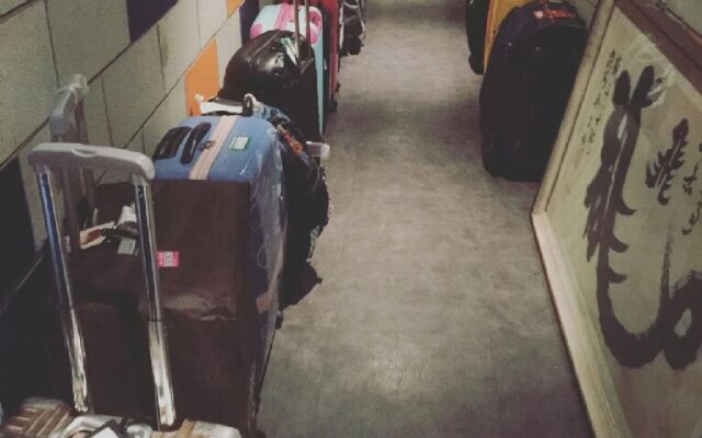 OPPA Hostel Sinchon-Hongdae