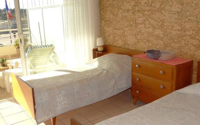 Appartement Cavalaire-sur-Mer, 3 pièces, 4 personnes - FR-1-100-187