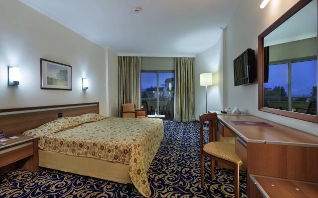 Rai Premium Tekirova Hotel
