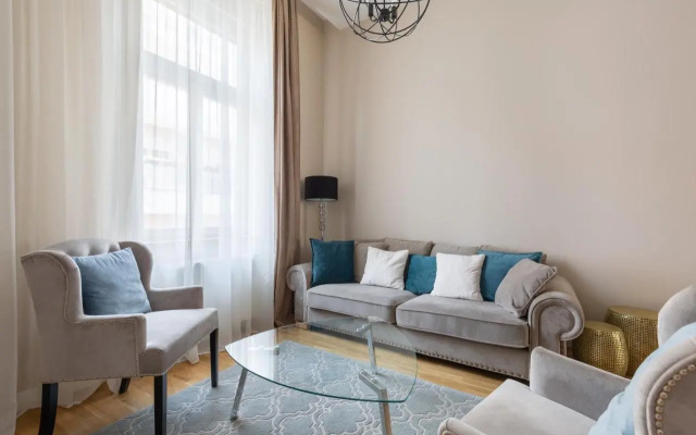 Lovely 2-bedroom apartment at the Vaci Street