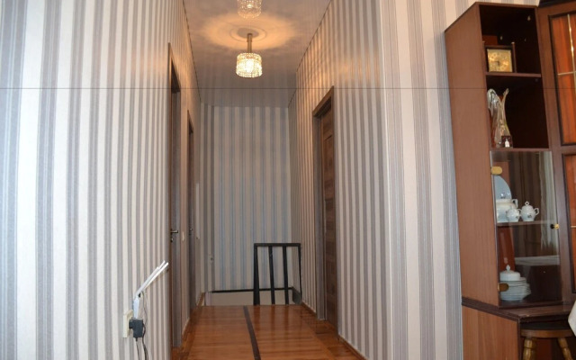 Dachi Inn