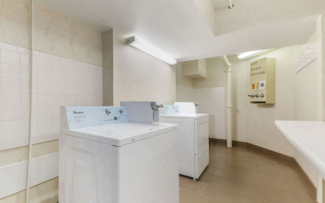 Comfort Inn University Center