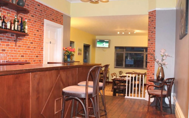 Abbey House Hotel