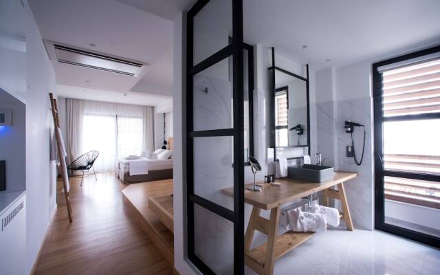 Sunday Boutique Hotel