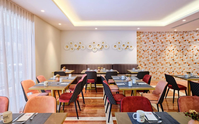 Hotel Exe Mitre