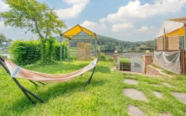 Pocheon Treasure Island Pension