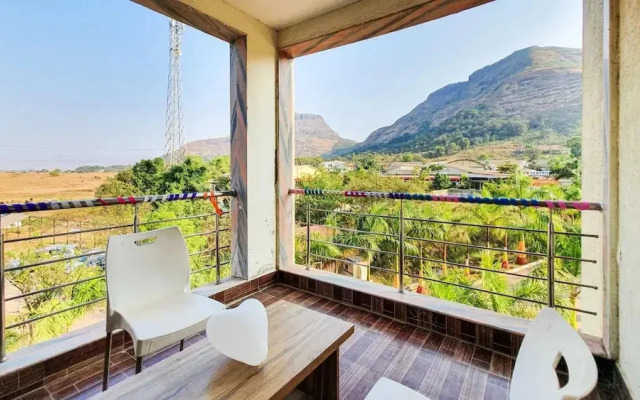 1 India Resorts