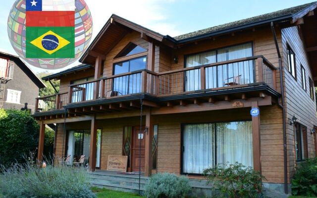 Frontera Pucon Hostel B&B