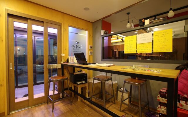 Chacharang Guesthouse