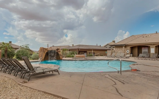Kolob 3 Bedroom Apts by RedAwning