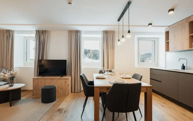 Alpine Apartments