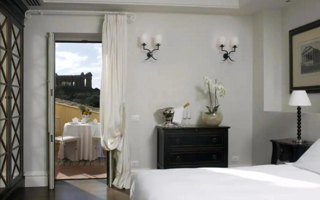 Villa Athena Resort