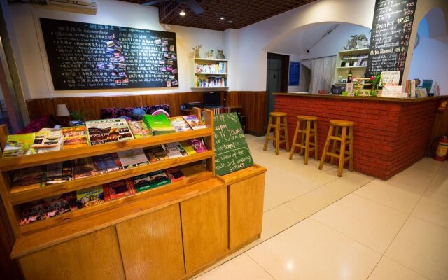 Yangshuo Show Biz Youth Hostel