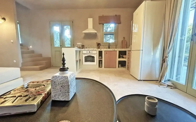Rock n' Olive Villas