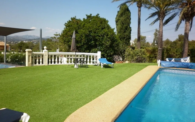 Estrella Lodge Pension B&B