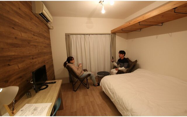 365BASE outdoor hostel