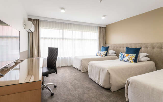 Distinction Hamilton Hotel & Conference Centre