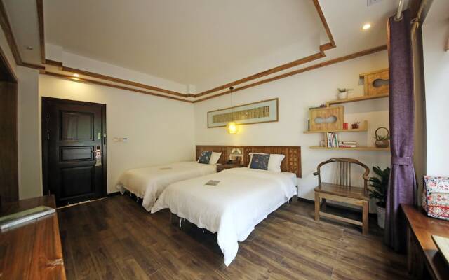 Zhangjiajie One City One Inn