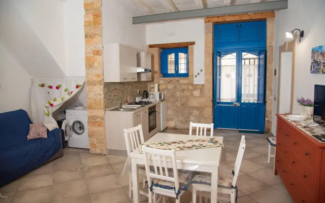 Tiche Home 200m From Sea