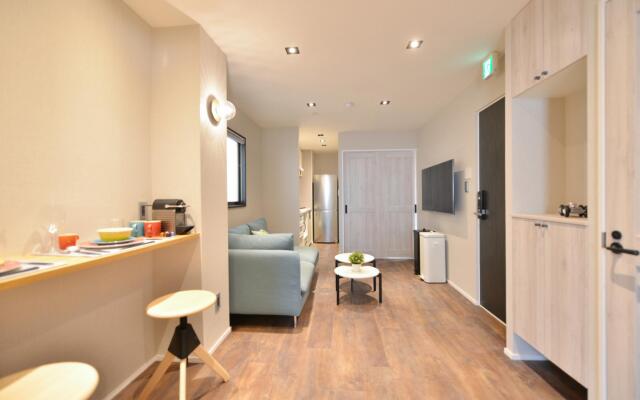 Real Life Meguro River Superb 2BR 6pax Shibuya