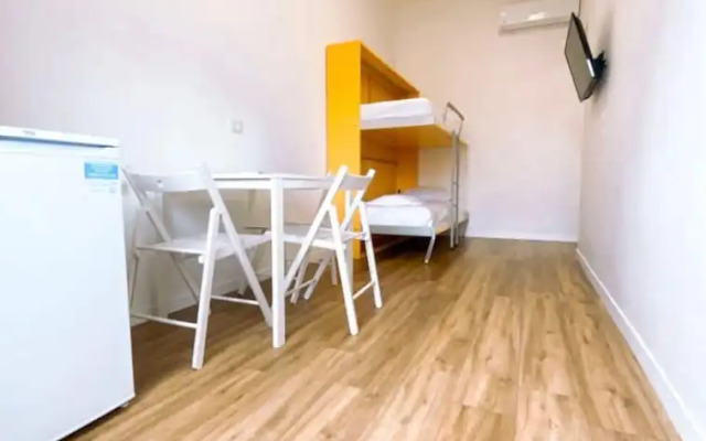 Lexie Suites Guesthouse